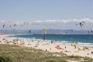 100% Fun Tarifa Hotel Image