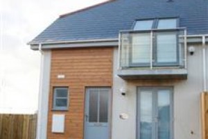 22 Bay Retreat Padstow Image