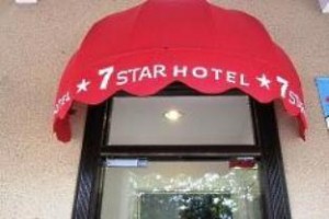 7 Star Hotel Image