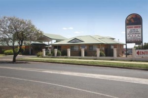 Across Country Motor Inn Image