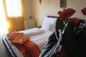 Al Faro Lodge voted  best hotel in Podersdorf am See