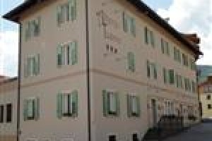 Albergo Tuenno Image