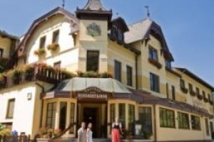 Alpen-Aktiv-Landhotel Zur Schubertlinde Gasthof voted 2nd best hotel in Miesenbach