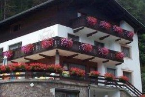 Alpenblick Pension Pfunds voted 3rd best hotel in Pfunds