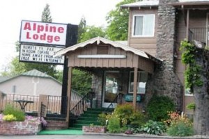 Alpine Lodge Mount Shasta voted 4th best hotel in Mount Shasta