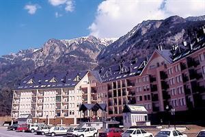 Altur 5 Apartments Canfranc voted 2nd best hotel in Canfranc