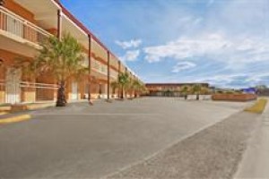Americas Best Value Inn Tavares Image