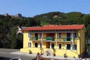 Apartmenthaus Kleindienst voted 3rd best hotel in Deutschlandsberg