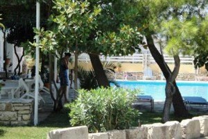 Apollon Resort Image
