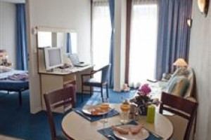 Appart City Lille Grand Palais Hotel Image
