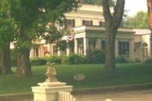 Arlington Inn (Vermont) voted 2nd best hotel in Arlington 