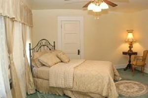 Artesia House Bed & Breakfast Image