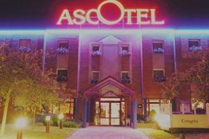 Ascotel Hotel Villeneuve d'Ascq voted 2nd best hotel in Villeneuve d'Ascq