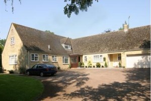 Aston House Bed and Breakfast Moreton-in-Marsh Image
