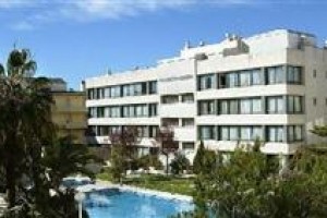 Atenea Park Suites Apartaments voted 2nd best hotel in Vilanova i la Geltru