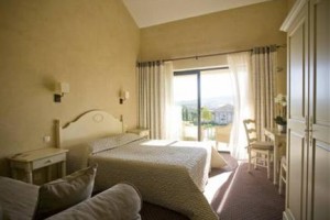 Auberge de Carcarille voted 9th best hotel in Gordes