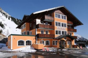 Auerhahn Hotel & Appartements Image
