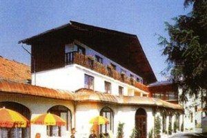 Austria voted 3rd best hotel in Gablitz