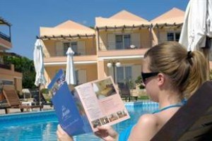 Avantis voted 7th best hotel in Eretria