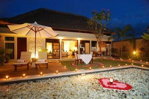 Bali Rich Luxury Villa Image