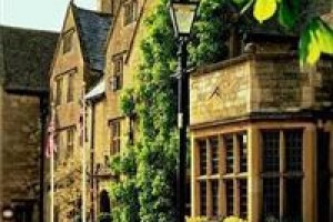 Barcelo The Lygon Arms voted 7th best hotel in Broadway