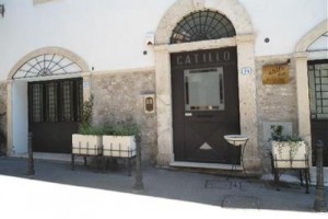 B&B Catillo Image