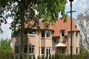 De Binnenwereld voted 3rd best hotel in Maldegem