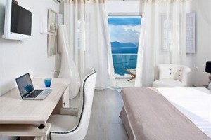 Belvedere Santorini voted 4th best hotel in Firostefani