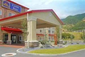 BEST WESTERN Canyon Pines voted  best hotel in Uintah