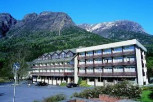 BEST WESTERN Kinsarvik Fjord Hotel voted  best hotel in Ullensvang