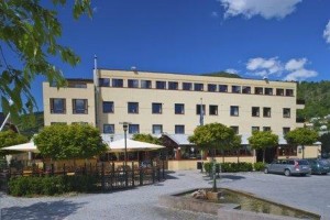 BEST WESTERN Laegreid Turisthotell voted  best hotel in Sogndal