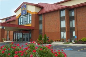 Best Western Luxbury Inn Fort Wayne voted 8th best hotel in Fort Wayne