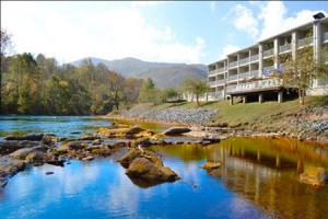 BEST WESTERN PLUS River Escape Inn & Suites voted  best hotel in Dillsboro