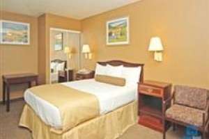 BEST WESTERN San Benito Inn voted  best hotel in Hollister
