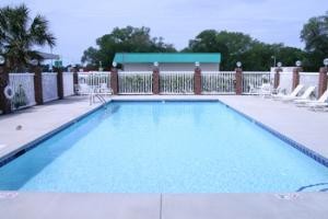 BEST WESTERN Plus Silver Creek Inn voted  best hotel in Swansboro