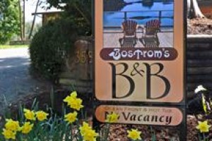 Bostrom's B&B On Little Beach Bay Image