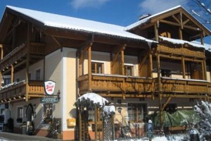 Gasthof Botenwirt voted 5th best hotel in Faistenau