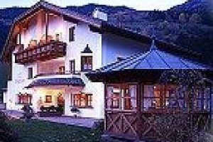 Bräuhaus Bed and Breakfast Laion voted  best hotel in Laion