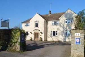 Bridge House Bed and Breakfast Cheltenham Image