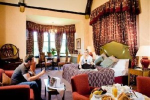Brownsover Hall voted 6th best hotel in Rugby