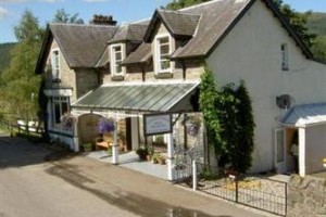 Caledonian House voted  best hotel in Fort Augustus