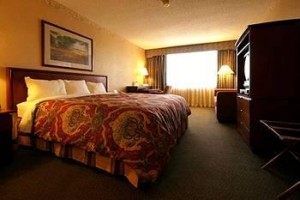 Capitol Plaza Hotel Jefferson City voted 5th best hotel in Jefferson City