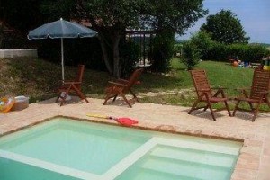 Casale Moretti Bed & Breakfast Fermo Image