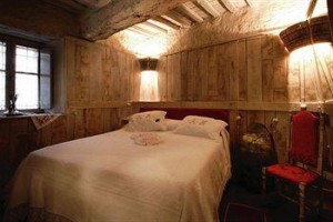Castellare de' Noveschi voted 10th best hotel in Gaiole in Chianti