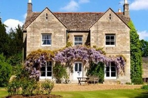 Castle Farm Guest House voted 2nd best hotel in Whittlesey