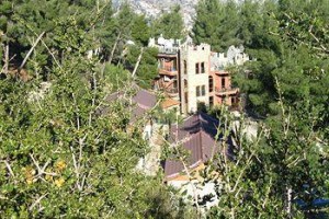 Castle Park voted 2nd best hotel in Berat