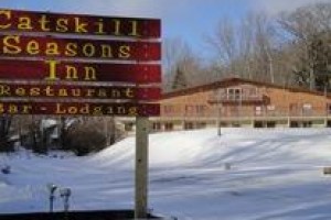 Catskill Seasons Inn voted  best hotel in Shandaken