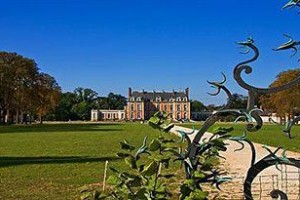 Chateau de Marechal de Saxe voted  best hotel in Yerres