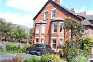 Chester Brooklands Bed and Breakfast Image