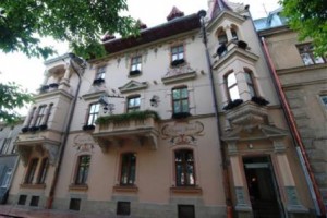 Chopin Hotel voted 5th best hotel in Lviv